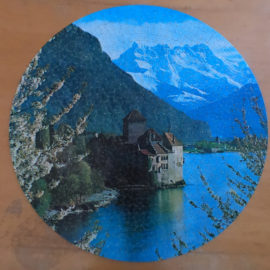 Round vintage puzzle, Castle of Chillon